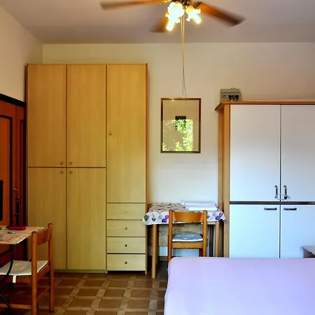 Guest house Bea 3*